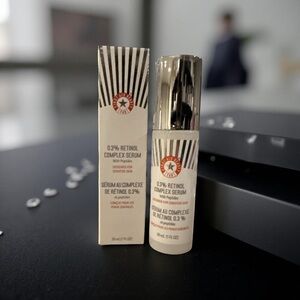 NIB•First Aid Beauty 0.3% Retinol Complex Serum With Peptides